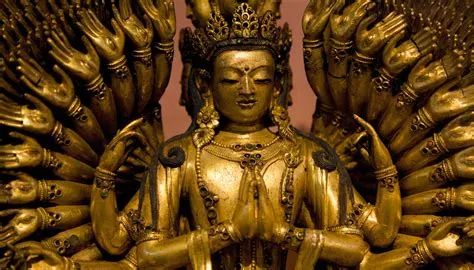  O Bodhisattva Avalokiteshvara de Um Olho – Uma Exploração em Cores Vibrante e Composição Intrincada!